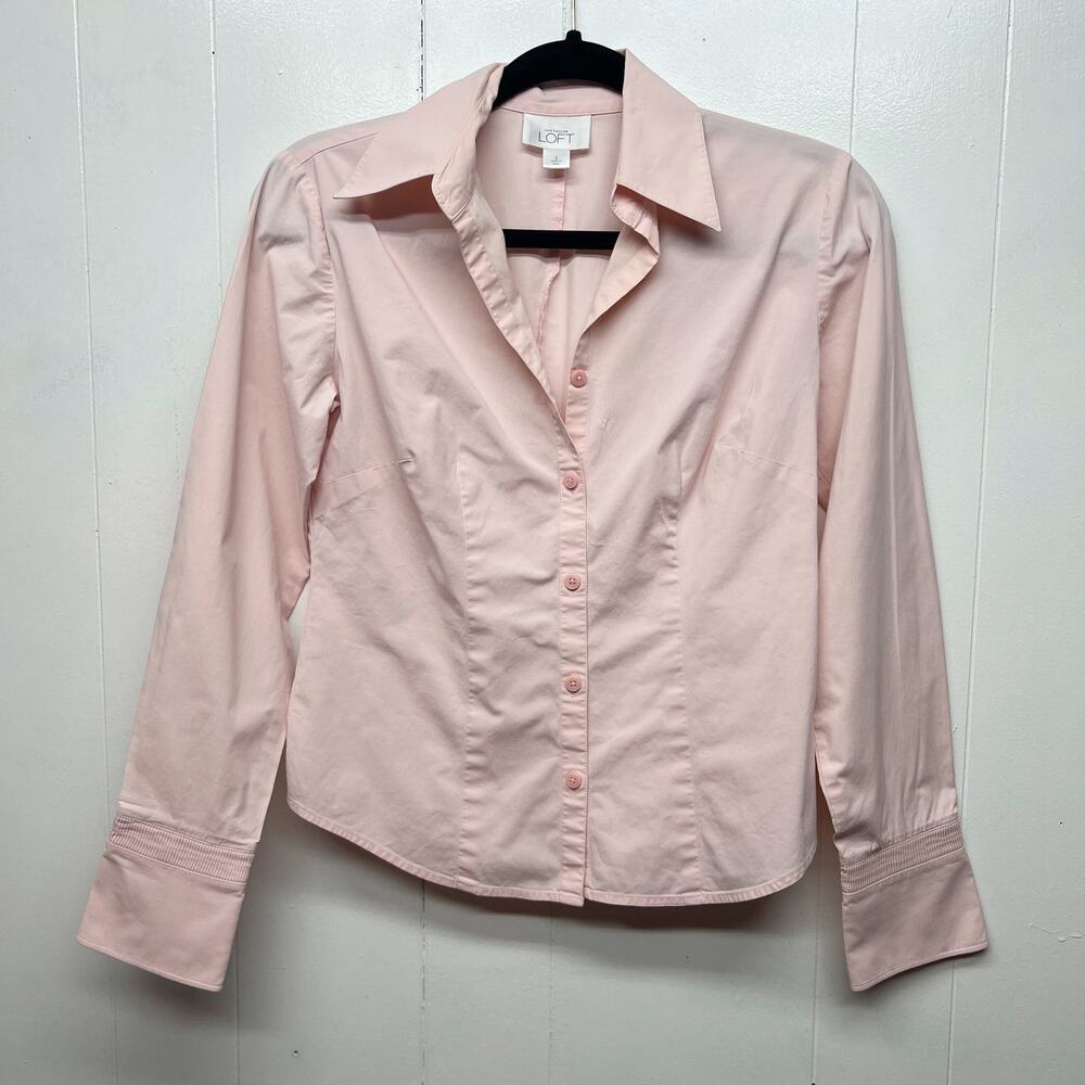 Ann Taylor LOFT Button Front Baby Pink Women's Long Sleeve Office Shirt Size 2